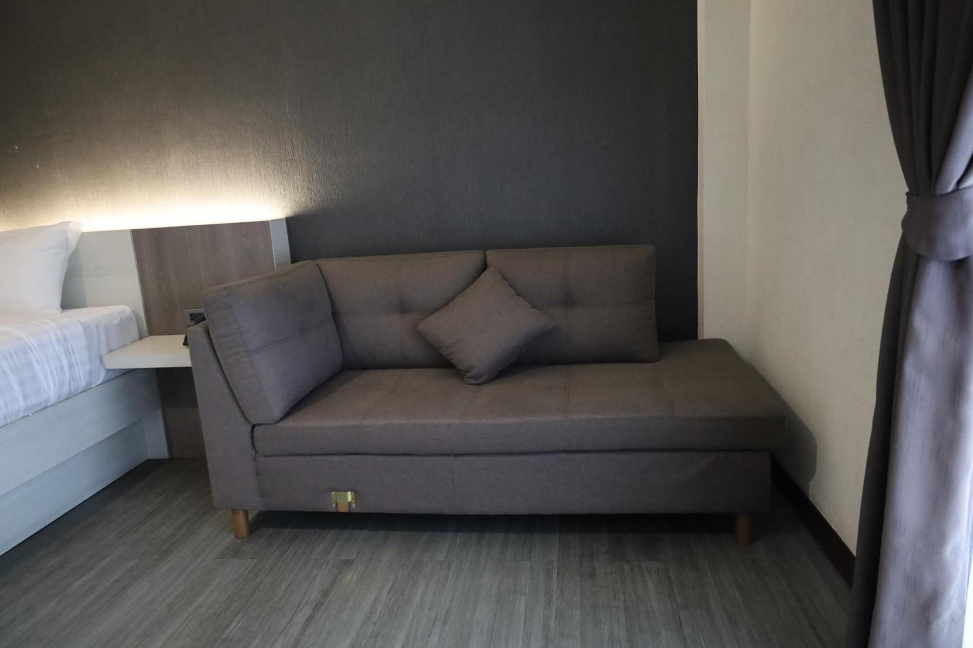 Socool Grand Hotel Nang Rong Exterior photo